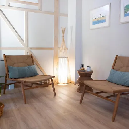 ヴィラ Flomis Luxury Apolpaina