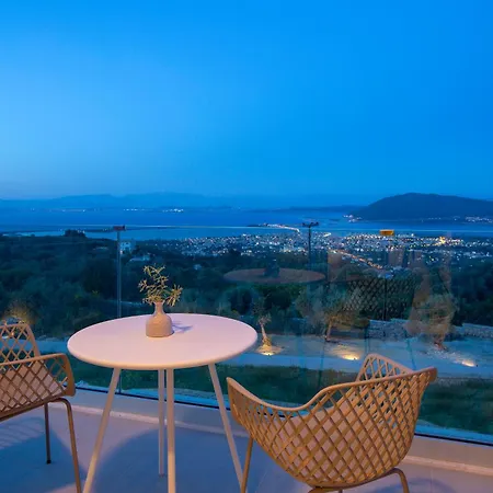 Flomis Luxury ヴィラ *