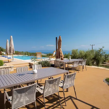 ヴィラ Flomis Luxury *