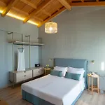 Flomis Luxury Apolpaina