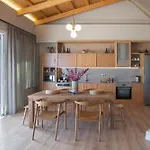 Flomis Luxury Apolpaina