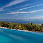 Flomis Luxury