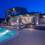 Flomis Luxury