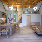 Flomis Luxury Apolpaina