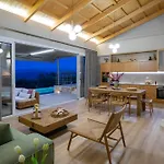 Villa Flomis Luxury *