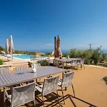 Villa Flomis Luxury *
