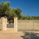 Villa Flomis Luxury *
