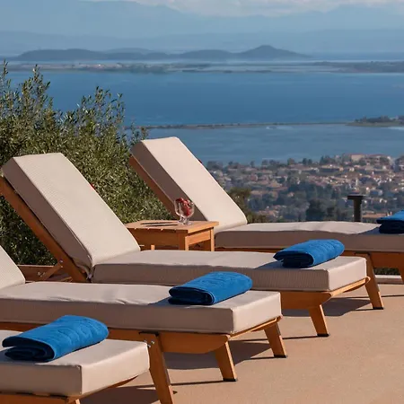 Villa Flomis Luxury *