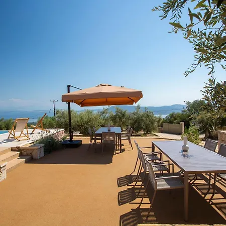 Flomis Luxury Apolpaina