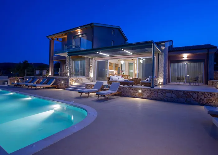 Flomis Luxury 빌라 Apolpaina